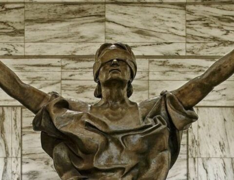 Верховний Суд дійшов висновку, що час проходження служби, протягом якого особа брала участь в АТО, зараховується до пільгового трудового стажу.