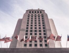 Адвокатське бюро «Марцонь Д.Г. «Марцоні» («MARZONI» Law firm) включено до переліку юридичних компаній, які потенційно можуть надати професійну правову допомогу громадянам США, які проживають або подорожують в Україні